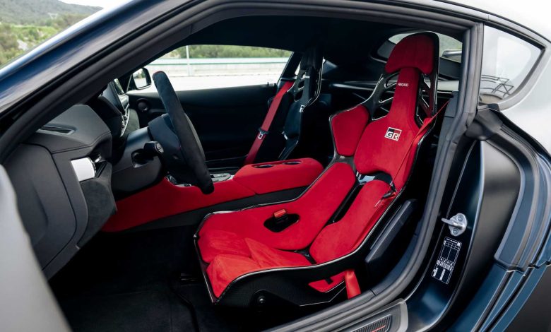 Toyota GR Supra A90 Final Edition sedili anteriori Recaro