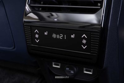 Nuova DS N°8 Étoile comandi clima fila sedili posteriori