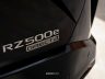 Lexus RZ 500e Luxury logo portellone posteriore