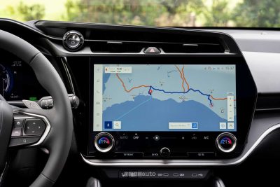 Lexus RZ 500e Luxury display infotainment
