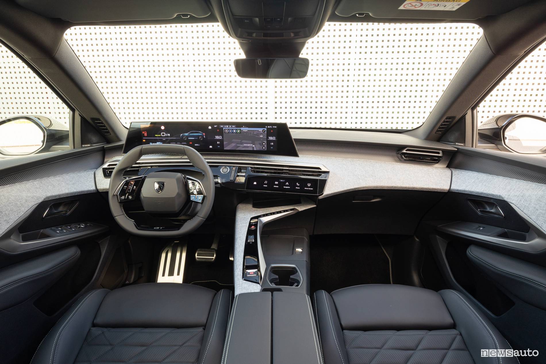 Peugeot 3008 AWD interni