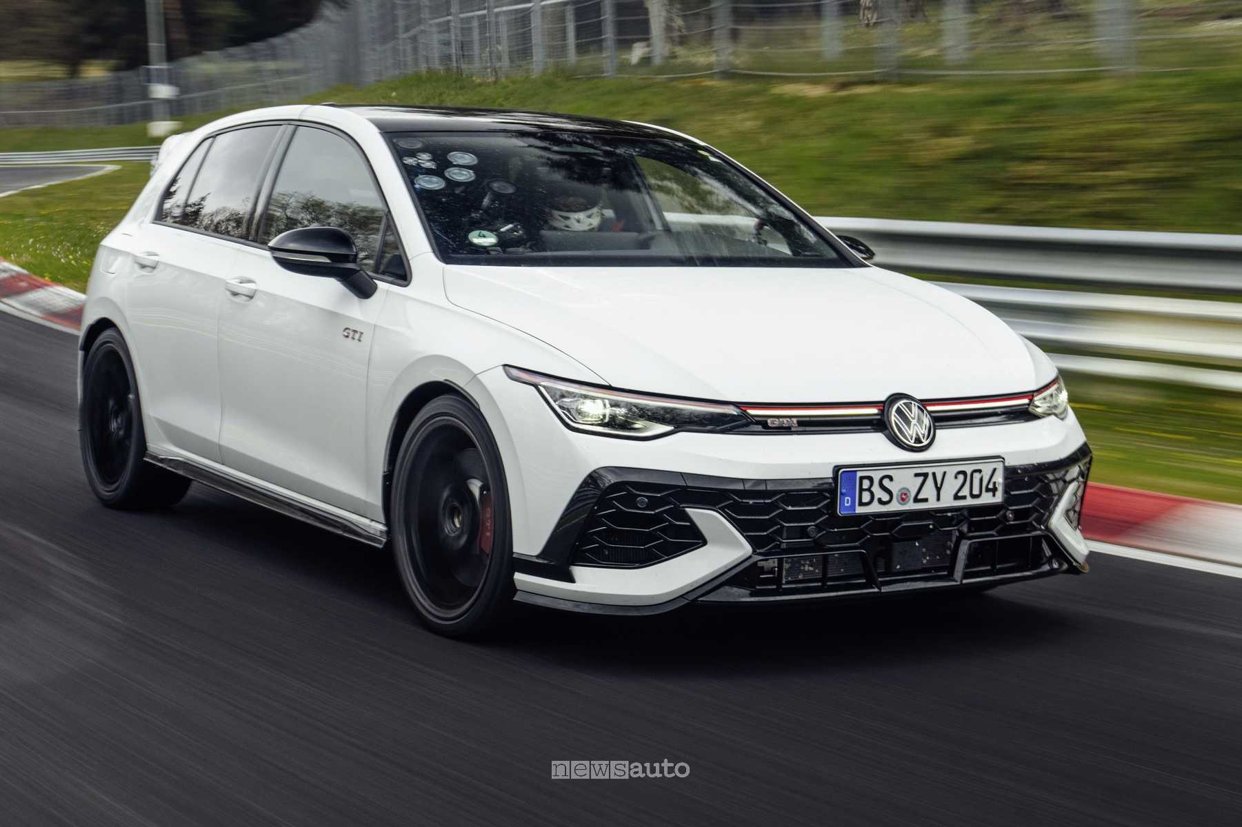 Volkswagen Golf GTI Edition 50, prestazioni da record al Nürburgring