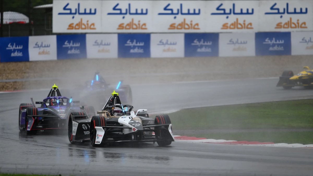 Formula E Cina 2025, classifica e risultati completi dell’ePrix di Shanghai