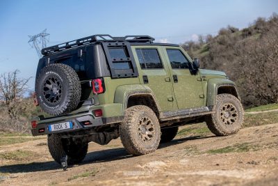 ICH-X K2 Off Road Edition posteriore 3/4