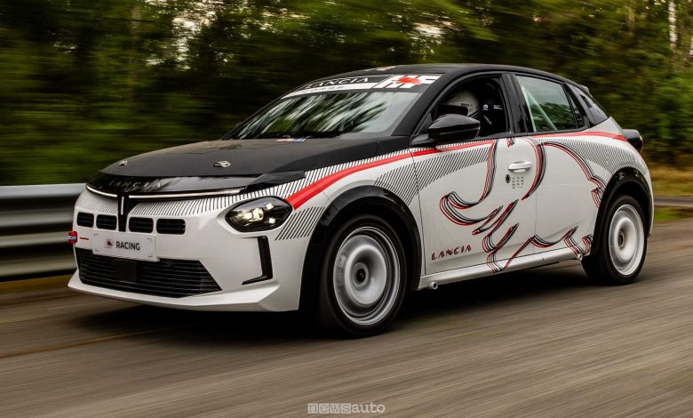 Lancia Ypsilon HF Racing in azione