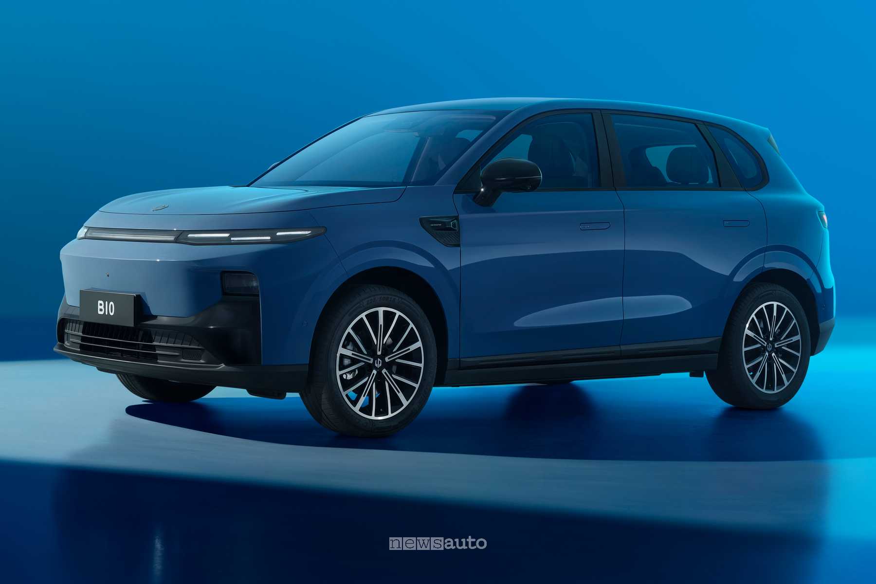 Leapmotor B10, caratteristiche, autonomia e prezzo del SUV elettrico Stellantis
