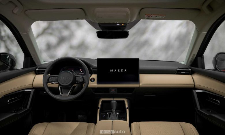Nuova Mazda CX-5 plancia abitacolo
