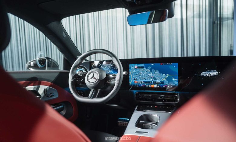 Mercedes CLA 250+ Shooting Brake plancia, abitacolo