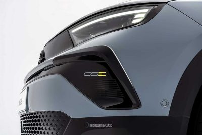 Opel Mokka GSE fari e paraurti anteriore