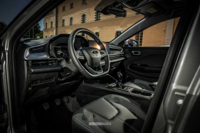Nuova DR 3.0 abitacolo