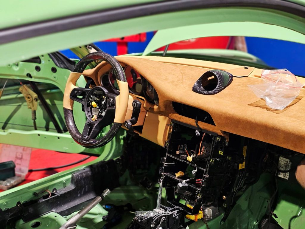 Porsche 997 allestimento interni Hot Wheels Legends Tour Italy 2025
