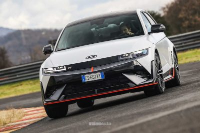 Hyundai Ioniq 5 N test in pista all'Isam di Anagni