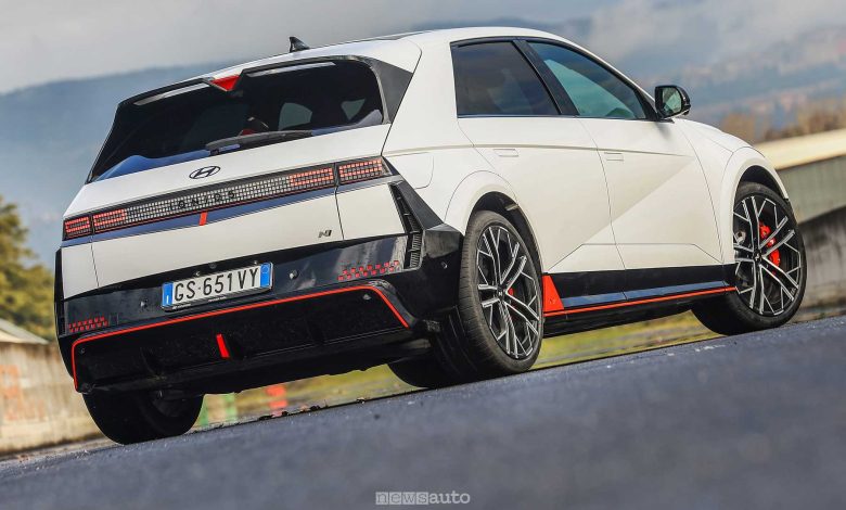 Hyundai Ioniq 5 N posteriore 3/4