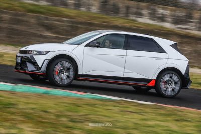 Hyundai Ioniq 5 N test in pista all'Isam di Anagni