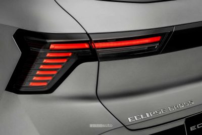 Mitsubishi Eclipse Cross EV faro posteriore