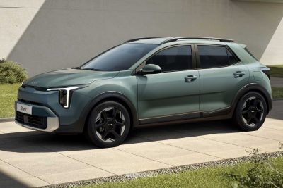 Nuova Kia Stonic anteriore 3/4