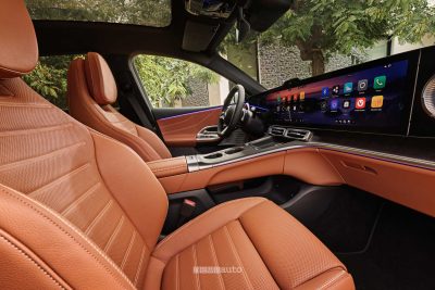 Nuova Mercedes GLC display MBUX Hyperscreen