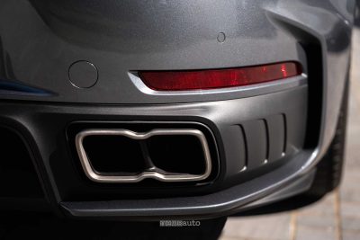 Nuova Porsche 911 Turbo S scarico posteriore