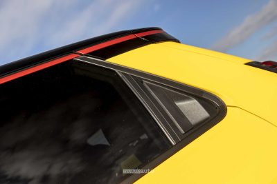 Renault 5 E-Tech Electric maniglia apertura portiera posteriore