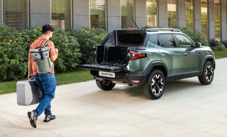 La Dacia Duster pick-up con la vista posteriore ed il cassone