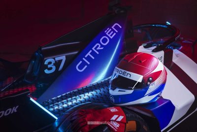 Monoposto Formula E Citroen casco e guanti pilota