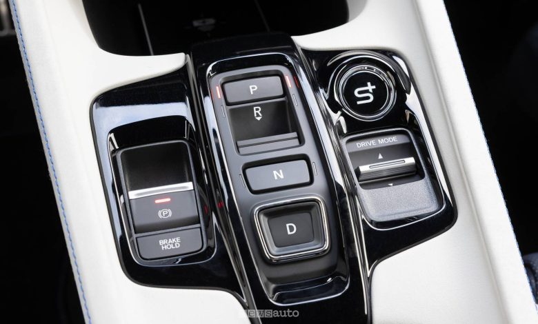 Honda Prelude 2026 selettore tunnel centrale