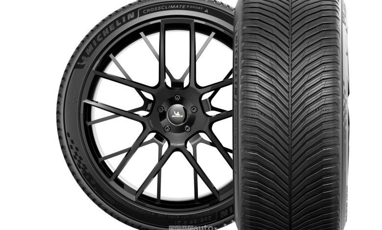 Il battistrada del pneumatico Michelin CrossClimate 3 Sport