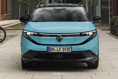 Nuova Nissan Leaf frontale