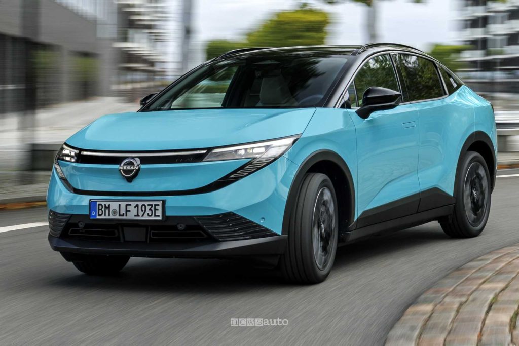 Nuova Nissan Leaf su strada