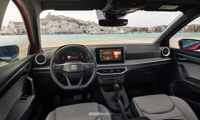 Seat Ibiza 2026 abitacolo allestimento FR