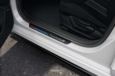 Skoda Fabia 130 soglia battitacco
