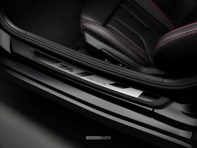 BMW Z4 Final Edition soglia battitacco