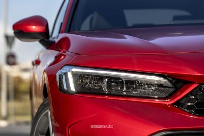 Honda Civic faro anteriore