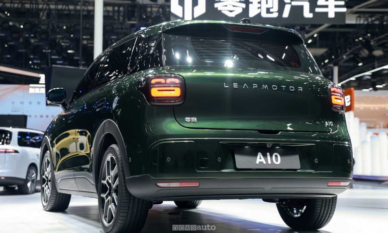 Leapmotor A10 in esposizione al Salone dell’Auto di Guangzhou 2025