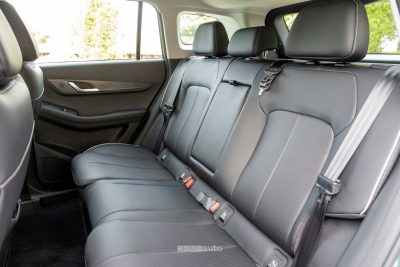 Jaecoo J5 sedili posteriori