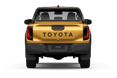 Nuovo Toyota Hybrid 48V posteriore