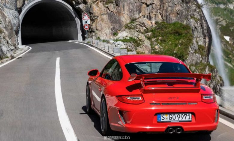 Porsche brevetto sound in galleria Tunnel Passage Mode