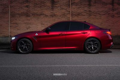 Alfa Romeo Giulia Quadrifoglio Collezione laterale
