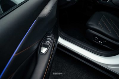 Changan Deepal S05 comandi portiera abitacolo