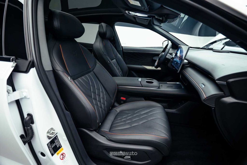 Changan Deepal S07 sedili anteriori