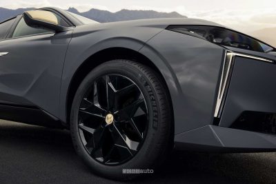 DS N°4 Performance Line cerchi da 19"