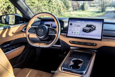 Mazda 6e strumentazione della plancia