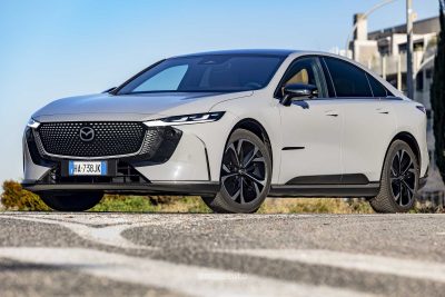 Mazda 6e anteriore 3/4