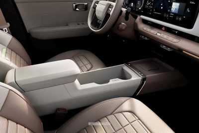 Kia Seltos bracciolo, console centrale