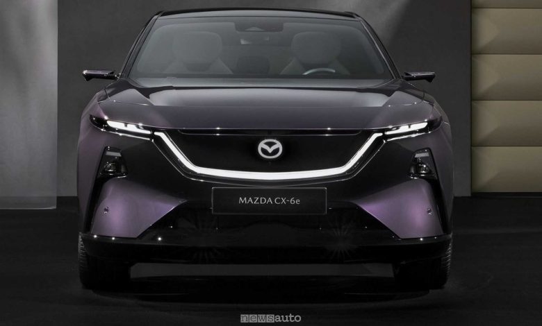 Mazda CX-6e frontale