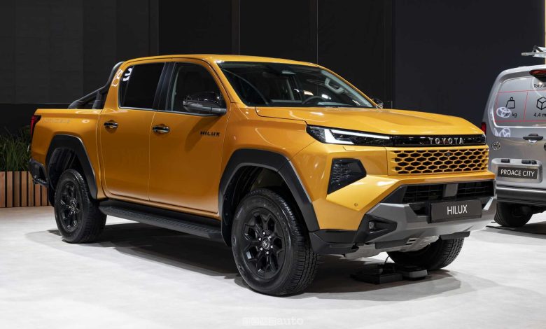 Nuova Toyota Hilux Hybrid a 48V al Salone di Bruxelles 2026