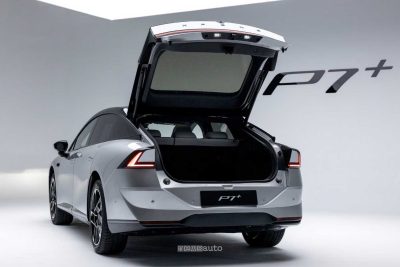 Xpeng P7+ 2026 apertura bagagliaio